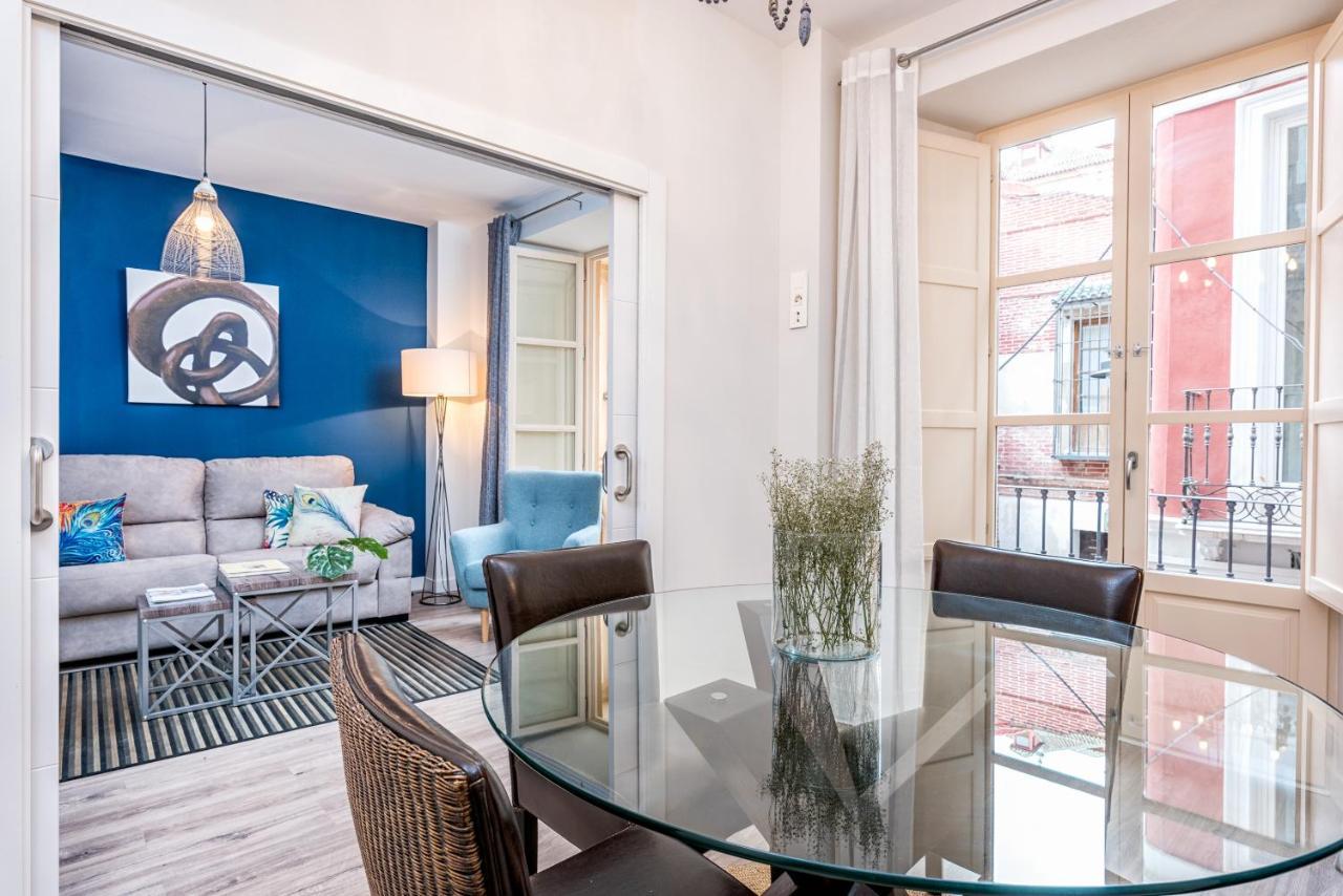 Iloftmalaga Martires Apartment Exterior photo
